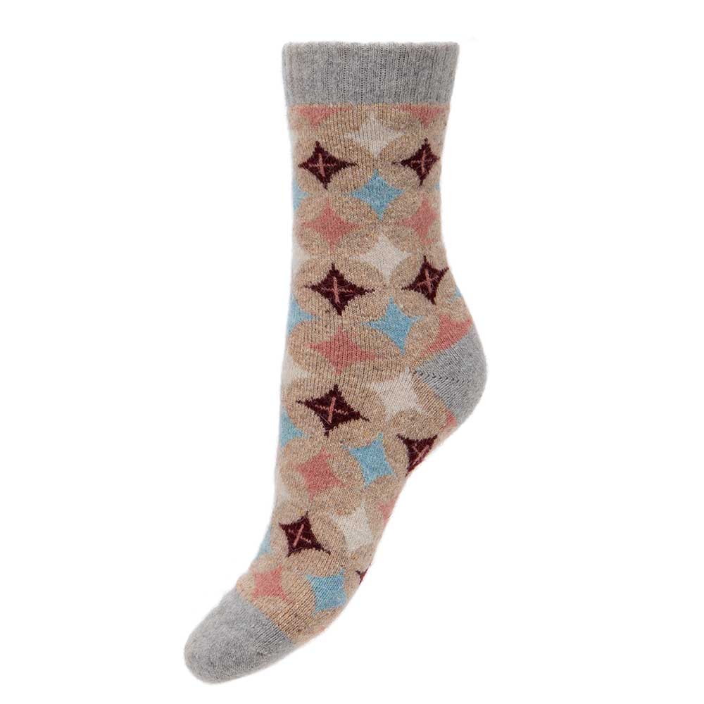 Thick fawn wool blend socks with ribbed cuff and diamond pattern